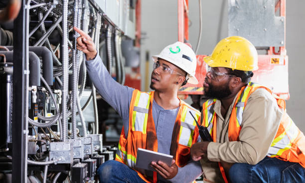 Best Best Electricians Near Me  in Berryville, TX